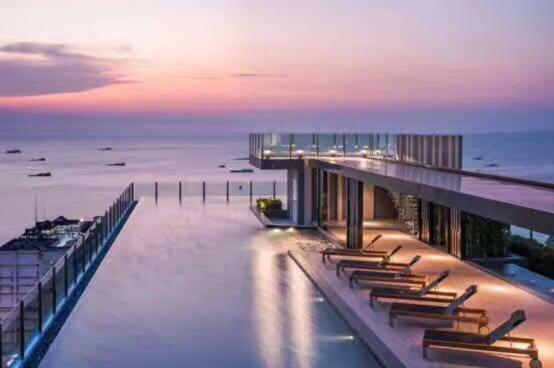 The Base Condo Pattaya Eksteriør bilde