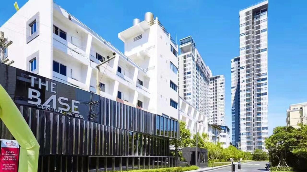 The Base Condo Pattaya Eksteriør bilde