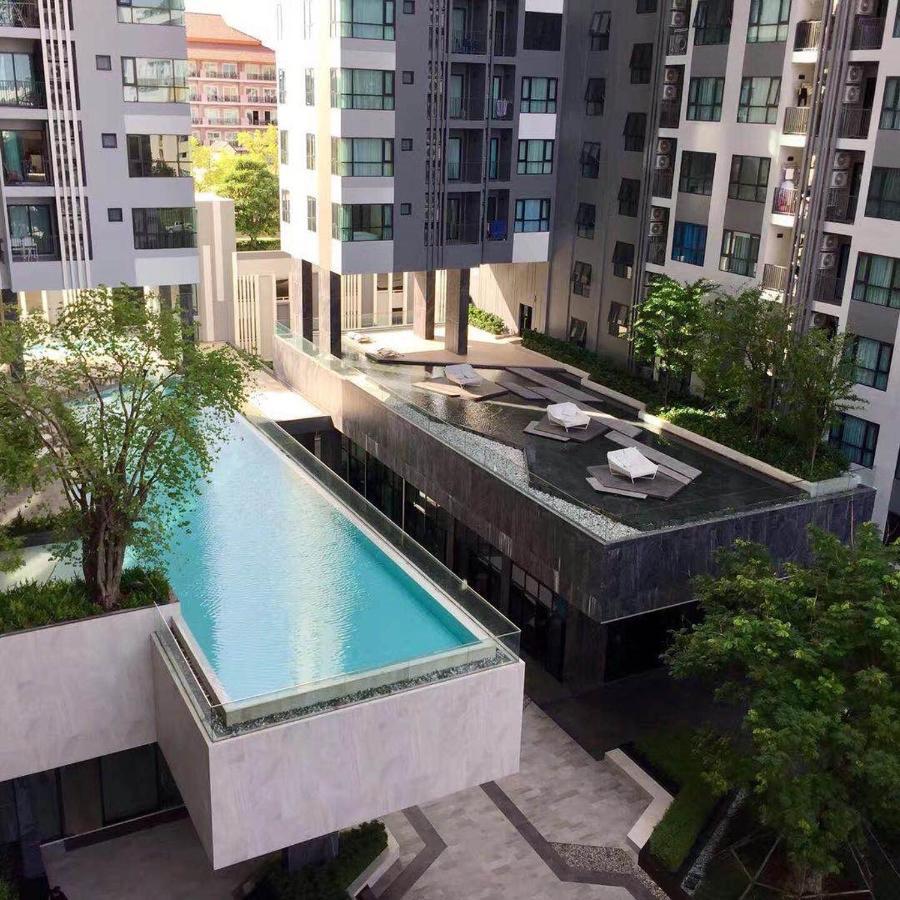 The Base Condo Pattaya Eksteriør bilde