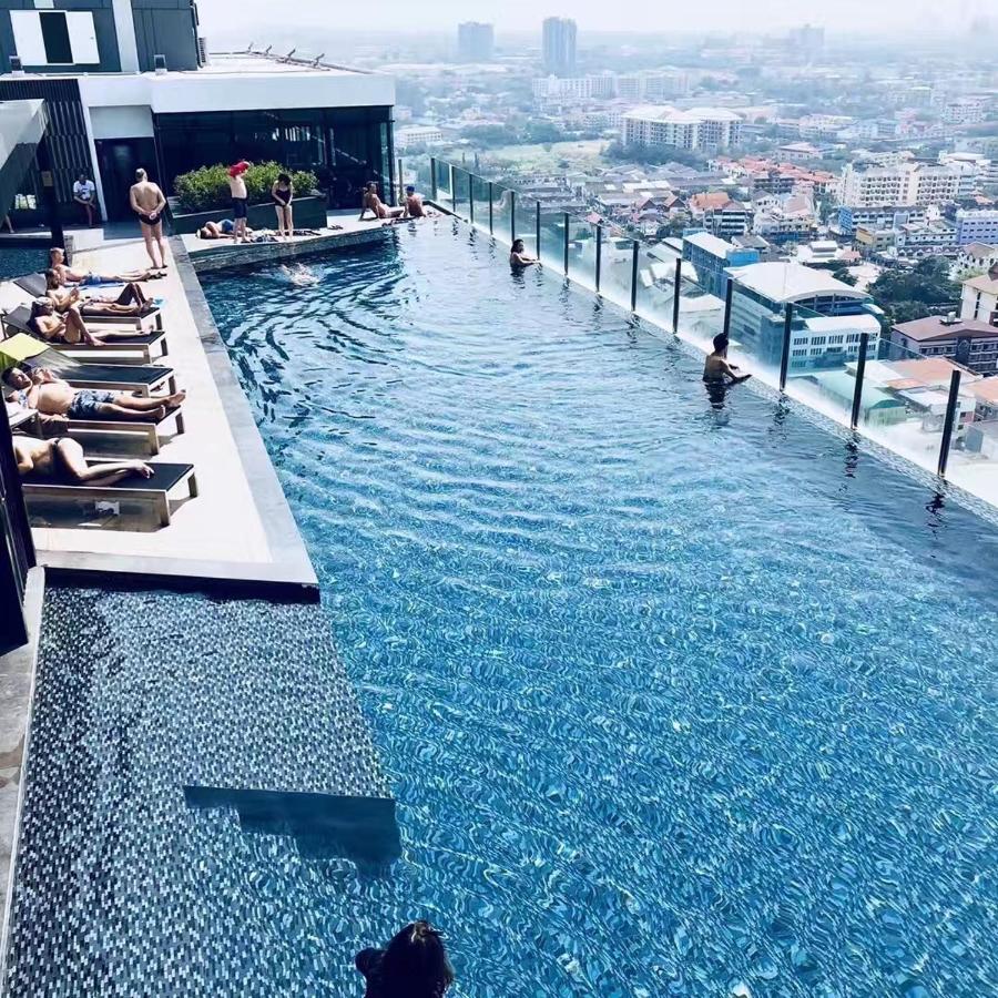 The Base Condo Pattaya Eksteriør bilde